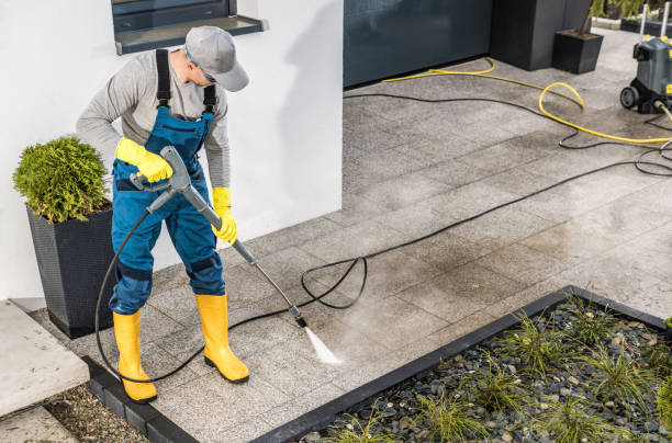 Best Deck Pressure Washing  in Lakewood Ranch, FL